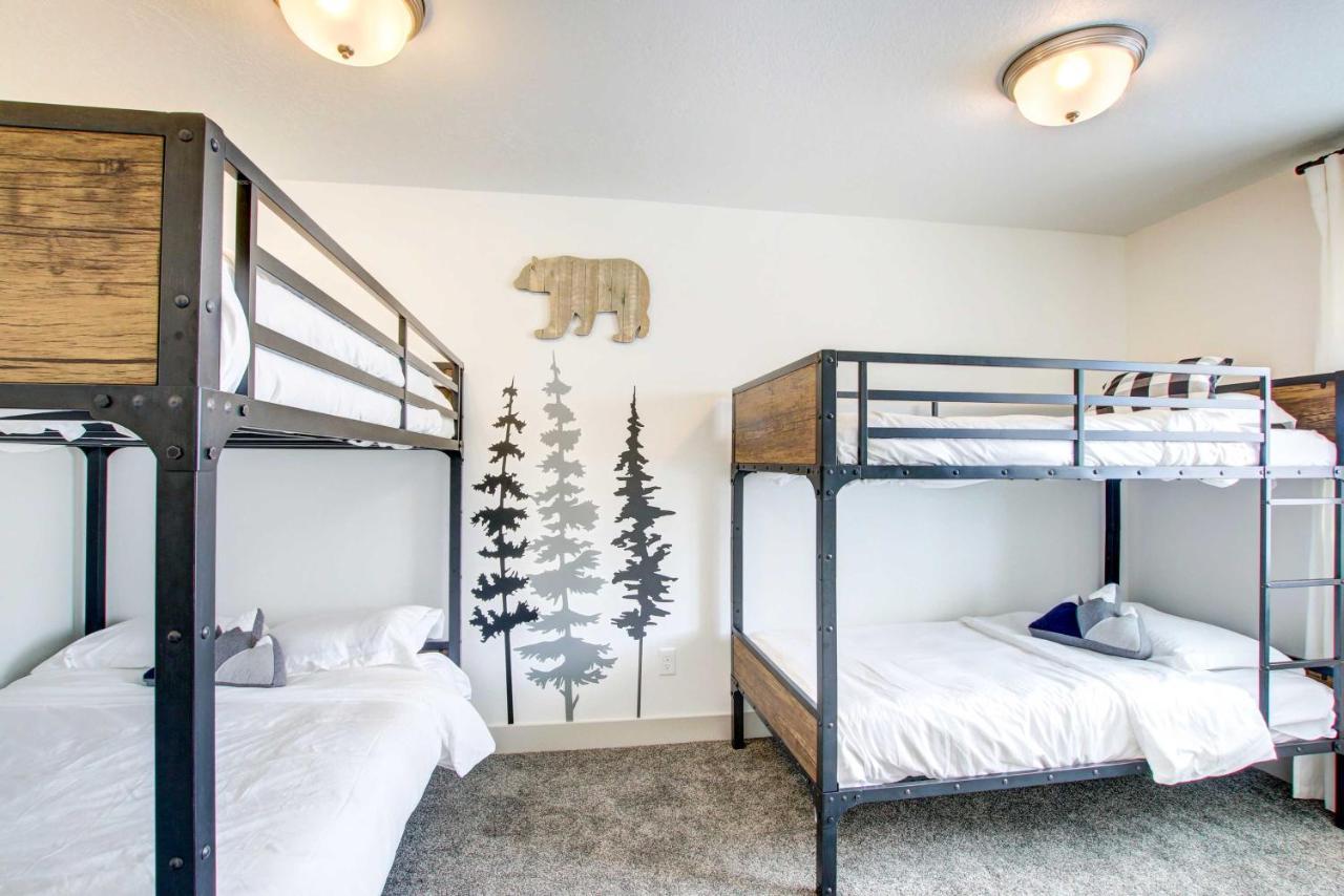 Family-Friendly Bear Lake Vacation Rental Garden City Exterior photo